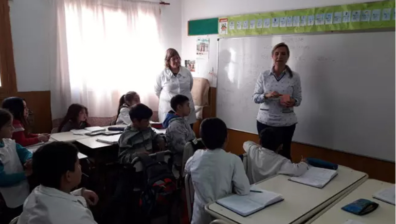 FOPBA visitó 3 escuelas rurales de Los Toldos